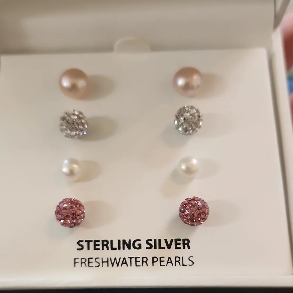 Sterling‎ Silver Freshwater Pearl Earrings Set